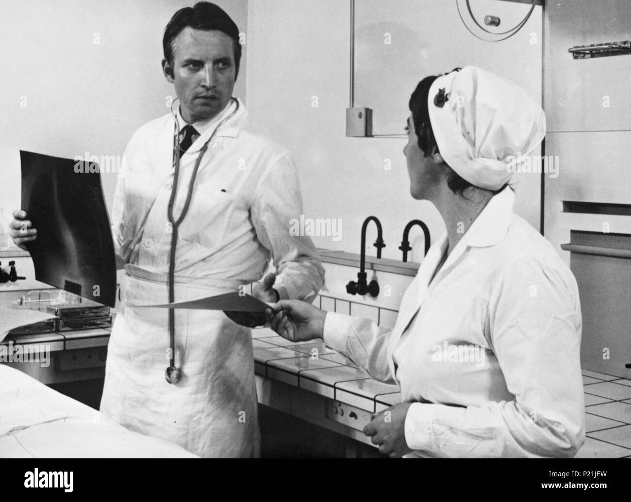 Original Film Titel: LES CHOSES DE LA VIE. Englischer Titel: Diese Dinge passieren. Film Regie: Claude Sautet. Jahr: 1970. Credit: LIRA/SONOCAM/FIDA/Album Stockfoto