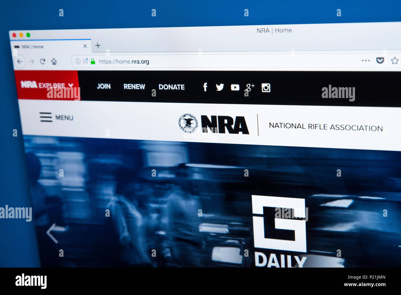 LONDON, UK, 22. Februar 2018: Die Homepage der offiziellen Website für die National Rifle Association - die NRA ist eine US-amerikanische Nonprofit organizati Stockfoto