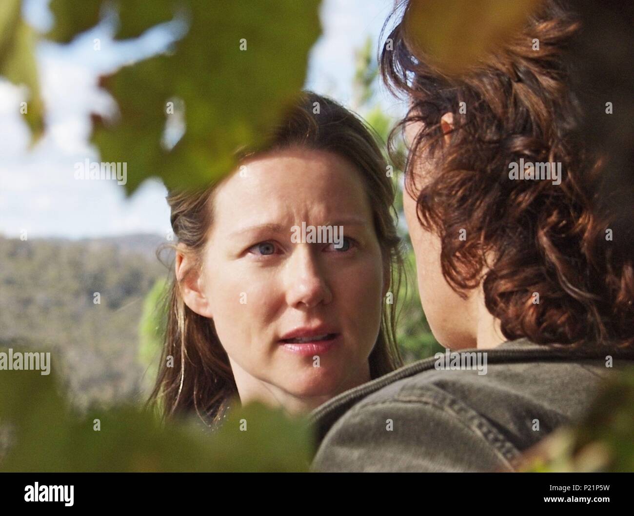 Original Film Titel: JINDABYNE. Englischer Titel: JINDABYNE. Regisseur: RAY LAWRENCE. Jahr: 2006. Stars: Laura Linney. Credit: APRIL FILME/NETTHEIM, matt/Album Stockfoto