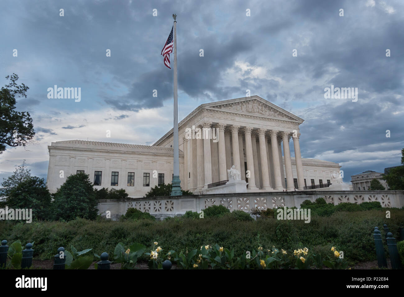 Breit, Dämmerung, Supreme Court Building, Washington, DC, USA Stockfoto