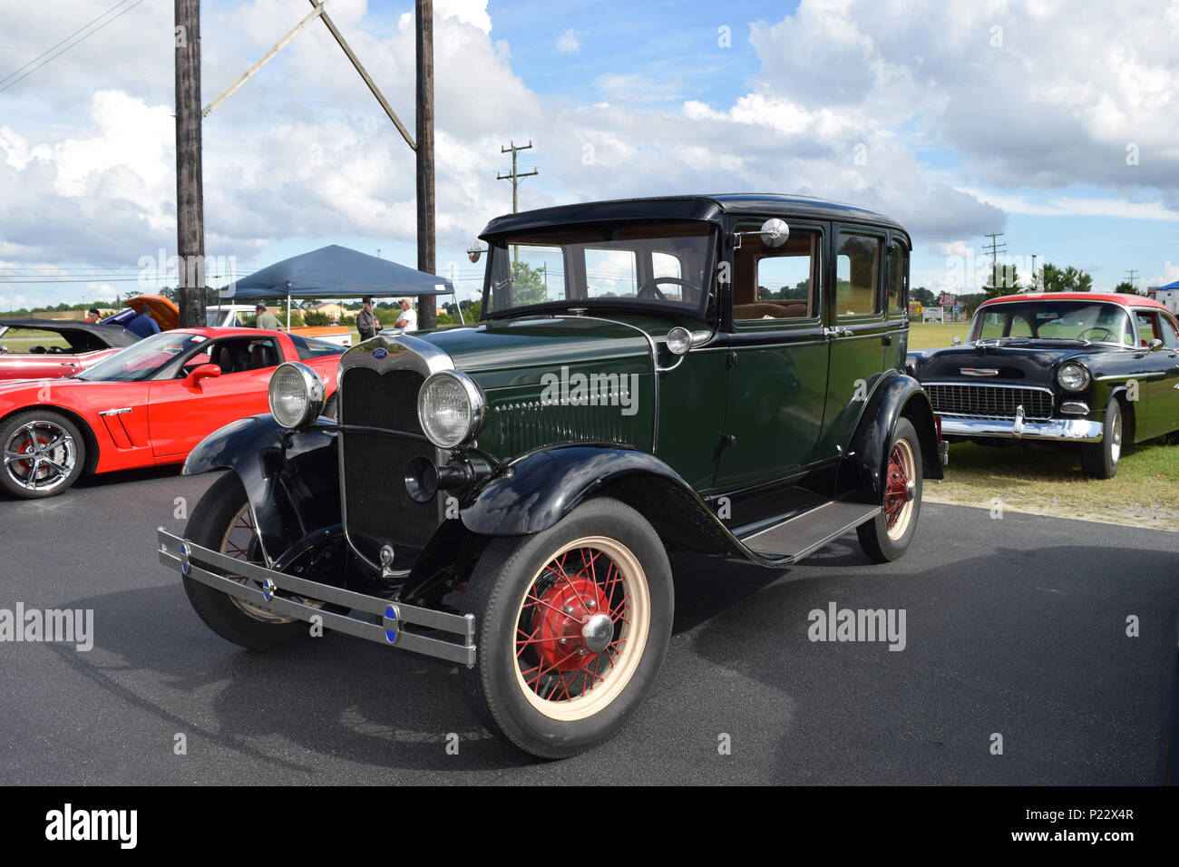 Eine antike ein Modell Ford an einem Auto zeigen. Stockfoto