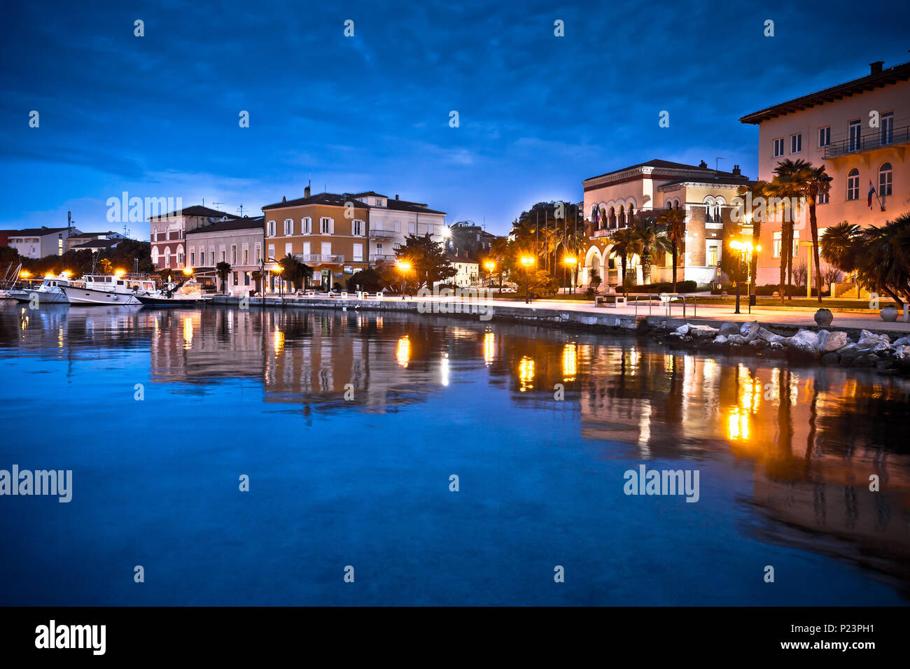 Stadt Porec Waterfront Bunte Dawn Aussicht Region Istrien Kroatien stadt-porec-waterfront-bunte-dawn-aussicht-region-istrien-kroatien