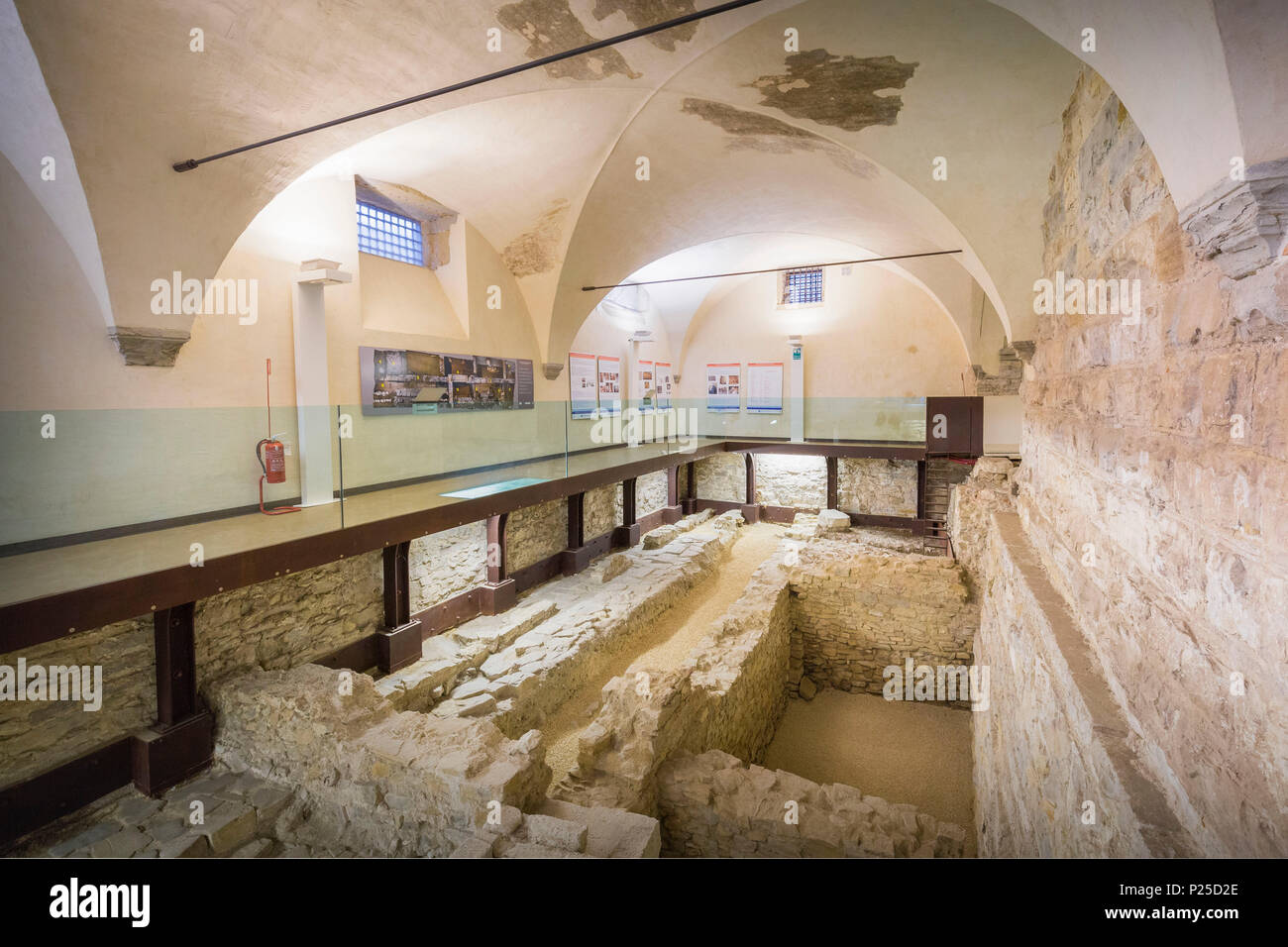 Innenraum der Stadtturm. Bergamo (obere Stadt), Lombardei, Italien. Stockfoto