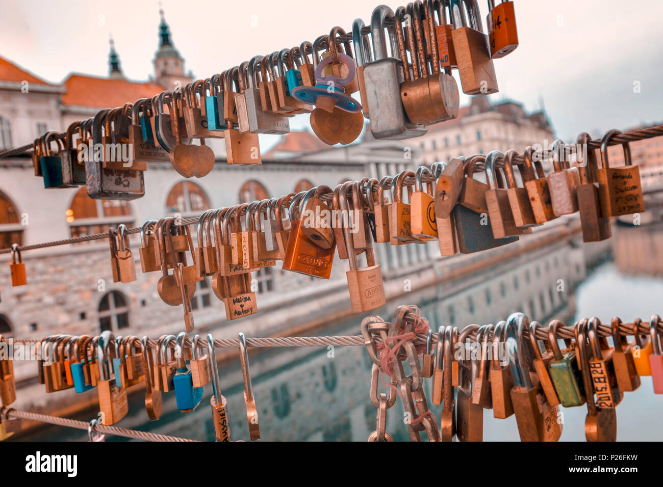 Liebe Vorhängeschlösser auf dem Metzger "Bridge, Ljubljana, Slowenien, Europa Stockfoto