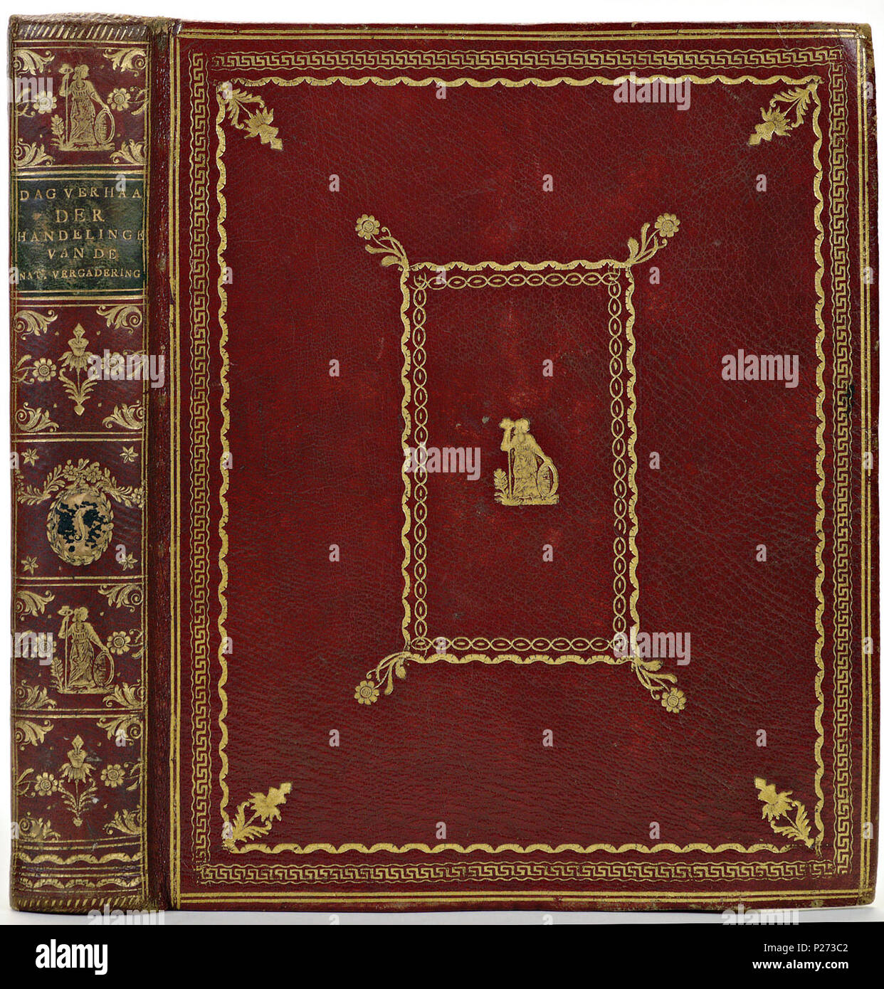 . Band van bruinkarmijn marokijn. Nederlands: Tabletten: Dagverhaal der handelingen van de nationaale vergadering representeerende Het Volk van Nederland. Uitgegeeven Tür Swart en Comp. In de Haage, ter Drukkerye van Van Schelle en Comp., 1796-1798. 9 Vol. 4. . 1796-1798; 27 Band van bruinkarmijn marokijn - KONB 12-662 W 6-13 Stockfoto