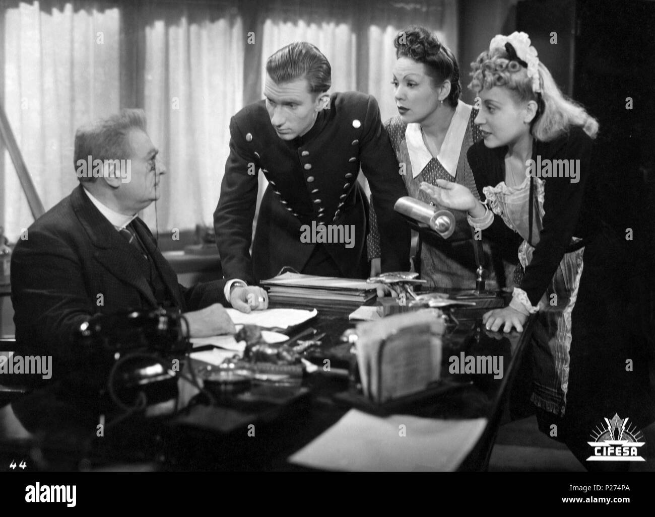 La chica del gato Fotos und Bildmaterial in hoher Auflösung Alamy