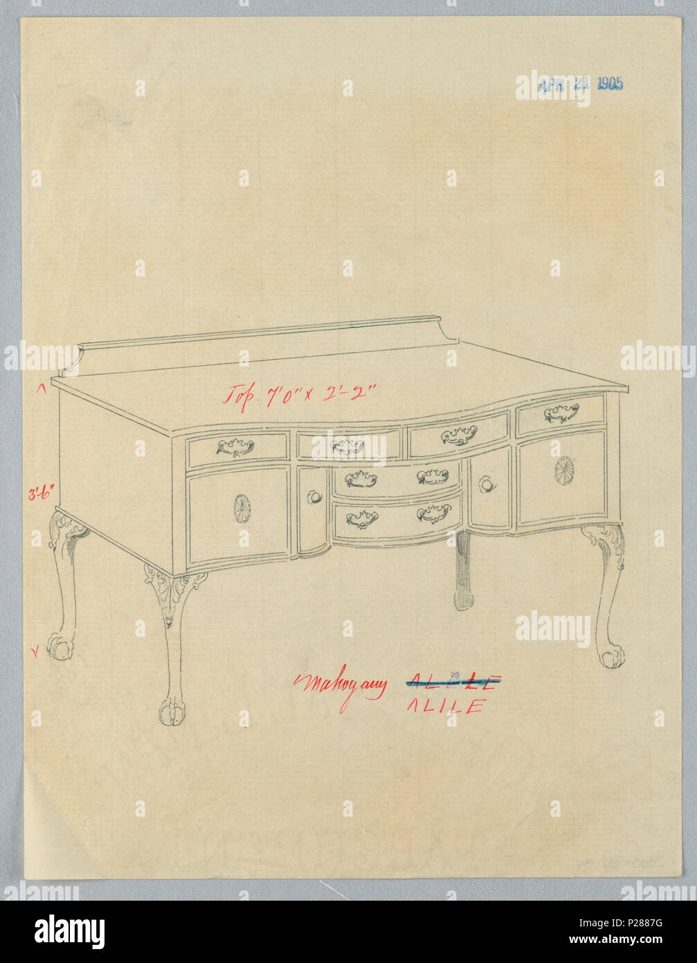 . Englisch: Zeichnen, Design für Sideboard mit zehn Schubladen und Kugel und Klaue Füße, 21. April 1905. Englisch: Länglich Sideboard mit vier cabriole Beine mit Kugel und Klaue Füße mit geschnitzten Akanthus-blätter am Anfang jeder eingerichtet; dreiseitige Front ist Serpentine mit vier konforme Schubladen in der Mitte der Spitze versenkten mittleren Abschnitt mit zwei Schubladen mit einer Tür auf beiden Seiten; flankierende Mittelteil auf beiden Seiten, zwei Türen mit patera Medaillons verziert; niedrige backsplash. . 21. April 1905 103 Zeichnen, Design für Sideboard mit zehn Schubladen und Kugel und Klaue Füße, April 21, 1905 (CH) 18680599 Stockfoto