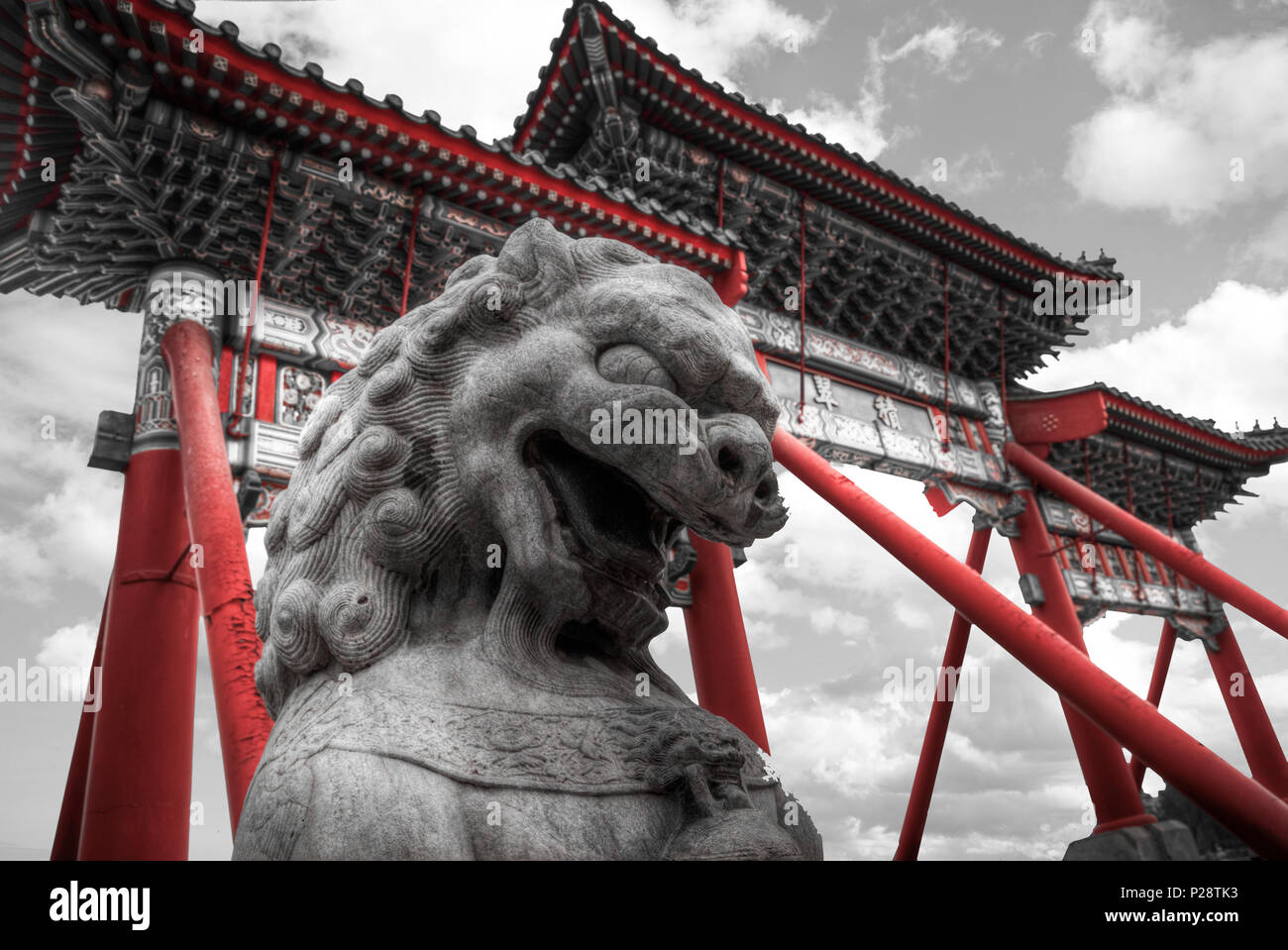 Beihai Park. Peking. Schwarz und Rot und Weiß Foto Stockfoto