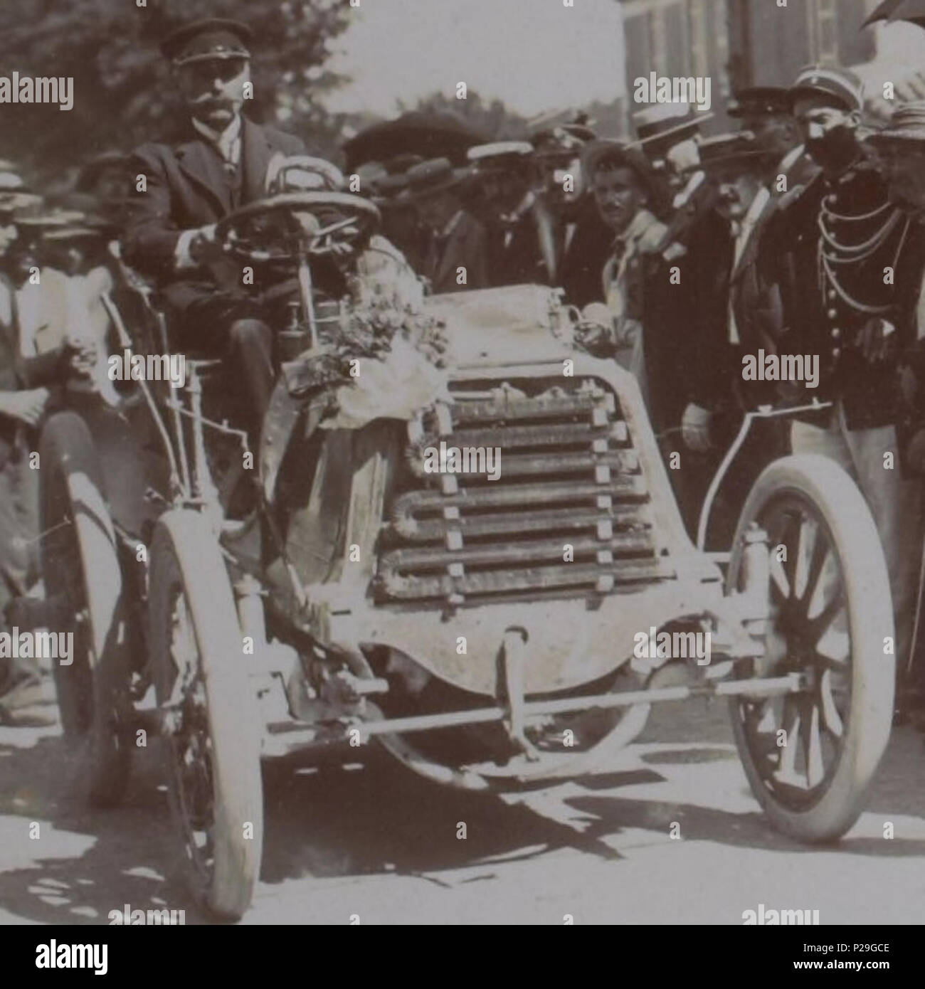 [Sammlung Jules Galan. / Sportliche]: T.10. Année 1899/Jules Beau [Sammlung Jules Galan. / Sportliche]: T.10. Année 1899/Jules Beau: F.4. [Kurs Automobil du Tour de France, 1899]; 225 Pinson der Stufe quatrième du Tour de France 1899 Stockfoto