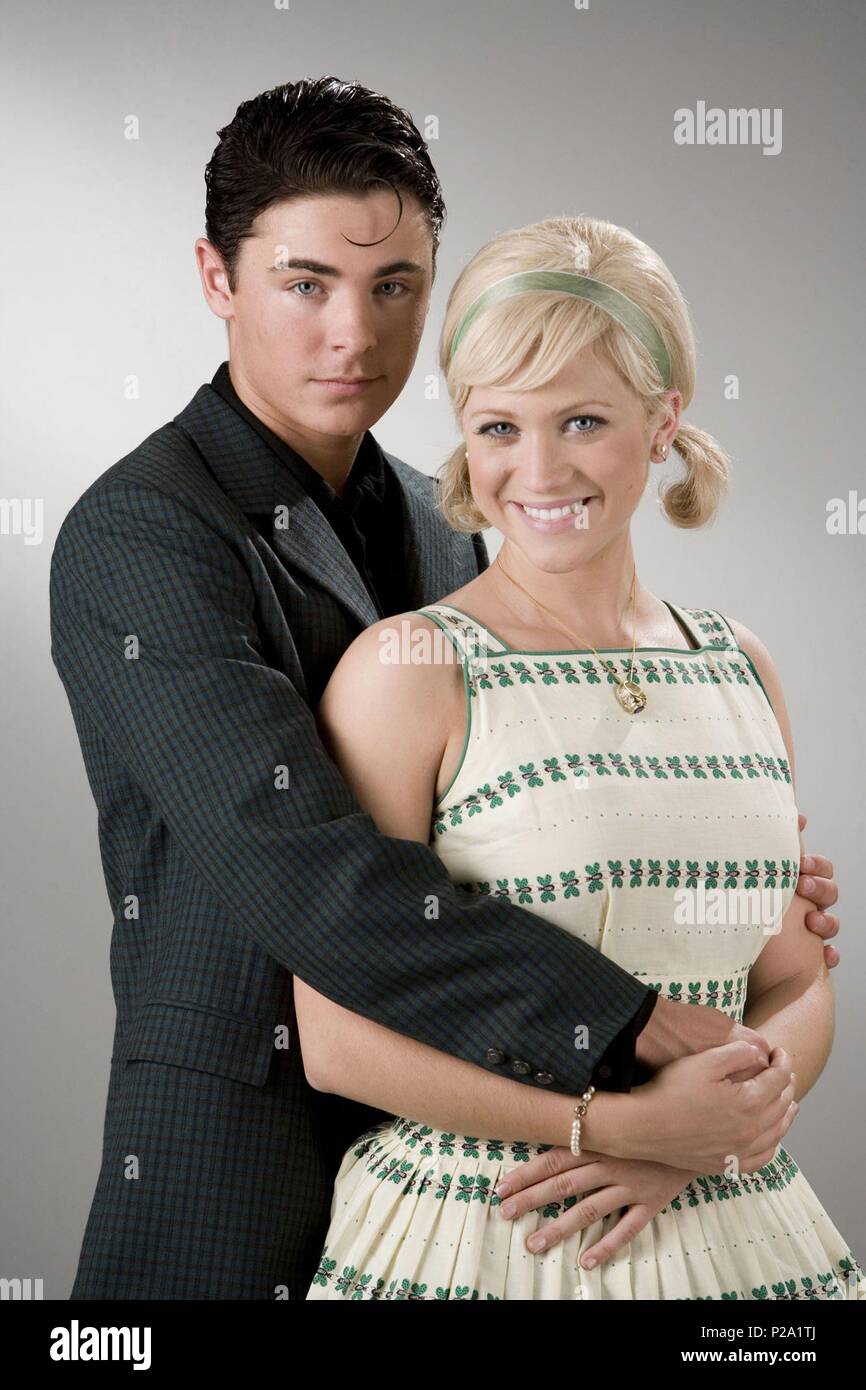 Original Film Titel: Hairspray. Englischer Titel: Hairspray. Regisseur: ADAM SHANKMAN. Jahr: 2007. Stars: Brittany Snow; Zac Efron. Credit: GABRIEL SIMON PRODUKTION DIENSTLEISTUNGEN / HANDLUNG UNTERHALTUNG // Album Stockfoto