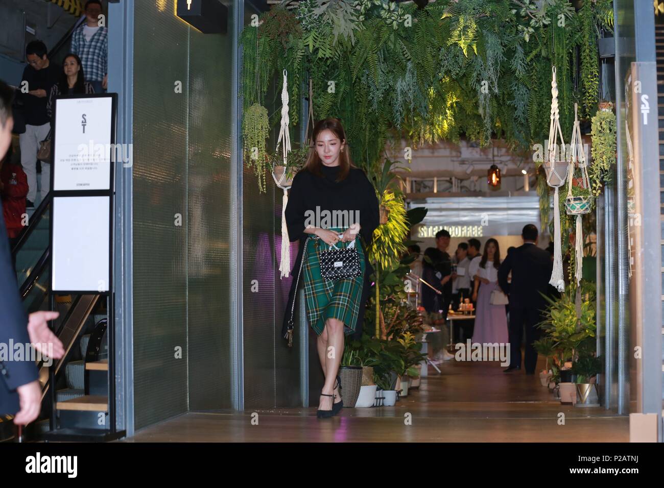 Seoul, Korea. 14 Juni, 2018. Kim Hee Ae, Kim Hae-sook, You-Young Lee der vip-Premiere der Ihre Geschichte in Seoul, Korea am 14. Juni, 2018 teilnehmen. (China und Korea Rechte) Credit: TopPhoto/Alamy leben Nachrichten Stockfoto