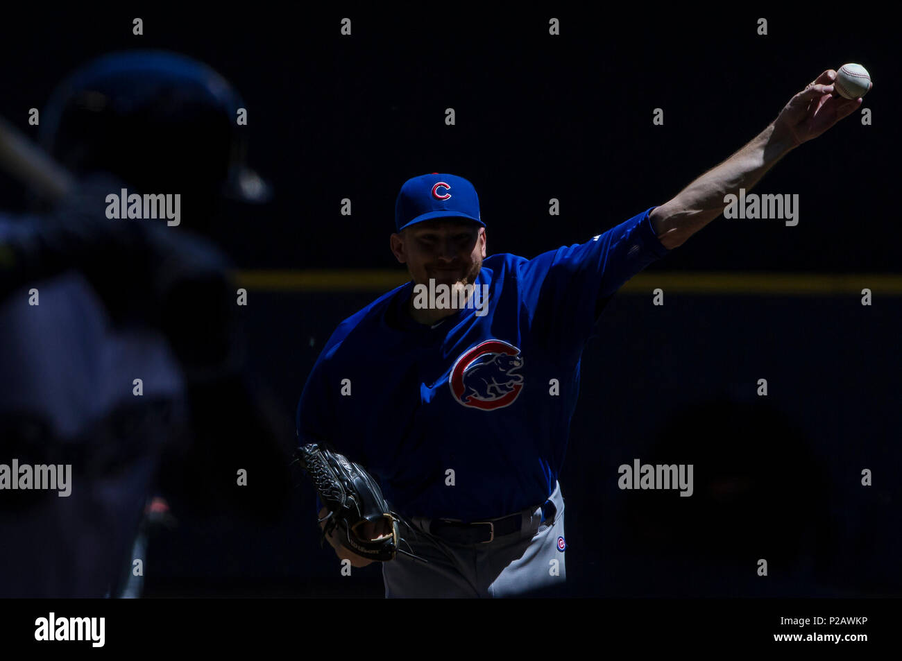 Milwaukee, WI, USA. 13. Juni, 2018. Chicago Cubs Krug Mike Montgomery Nr. 38 während der Major League Baseball Spiel zwischen den Milwaukee Brewers und die Chicago Cubs am Miller Park in Milwaukee, WI. John Fisher/CSM/Alamy leben Nachrichten Stockfoto