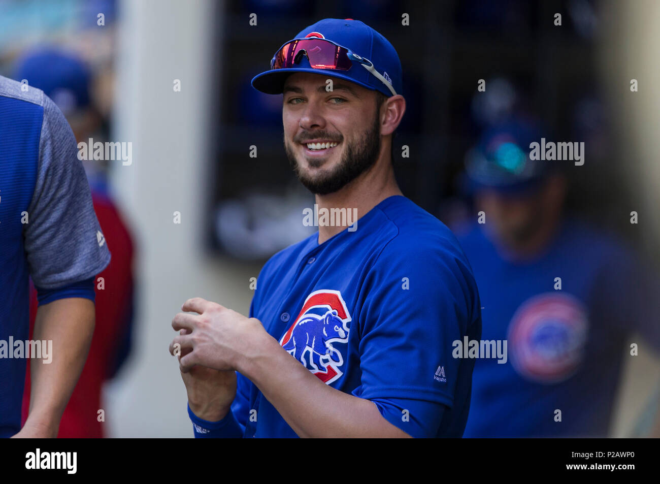 Milwaukee, WI, USA. 13. Juni, 2018. Chicago Cubs dritter Basisspieler Kris Bryant #17 Während der Major League Baseball Spiel zwischen den Milwaukee Brewers und die Chicago Cubs am Miller Park in Milwaukee, WI. John Fisher/CSM/Alamy leben Nachrichten Stockfoto