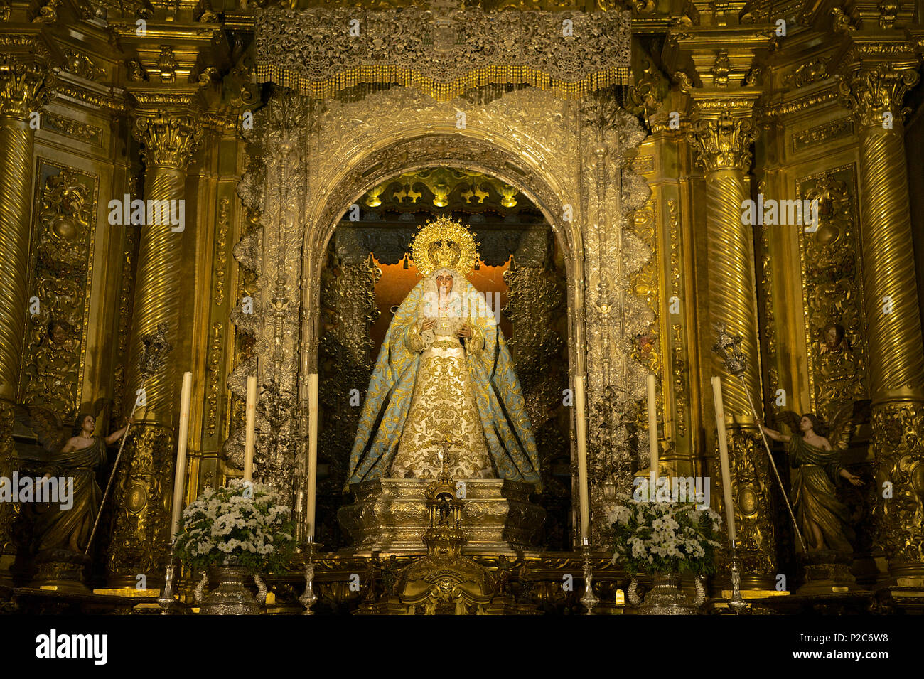 Statue der Jungfrau der Hoffnung La Macarena, Sevilla, Andalusien, Spanien, Europa Stockfoto