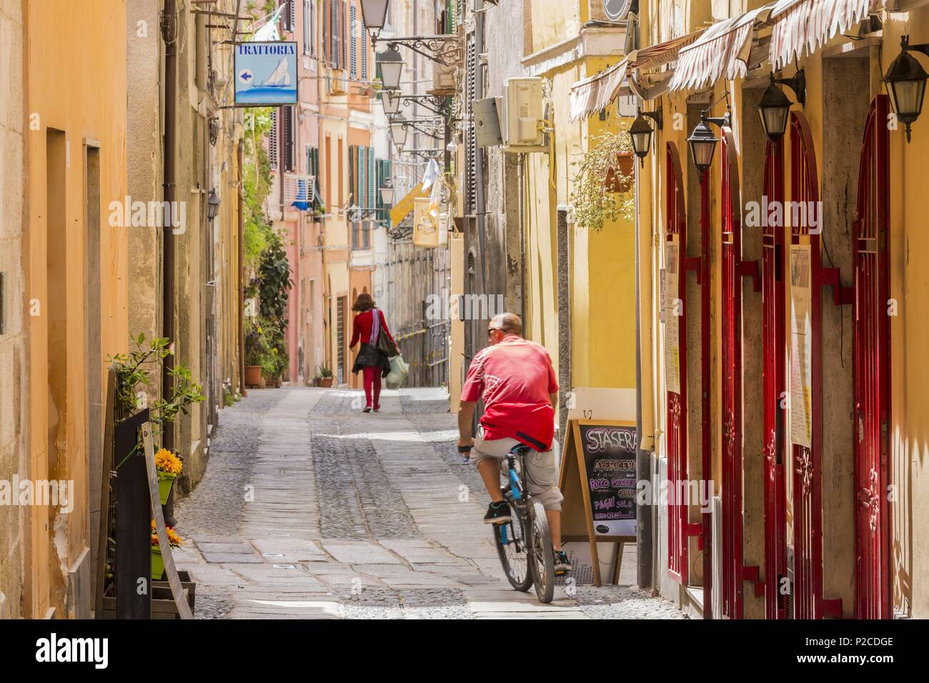 Italien, Sardinien, Sardinien, Alghero, sreet über Arborea Stockfoto