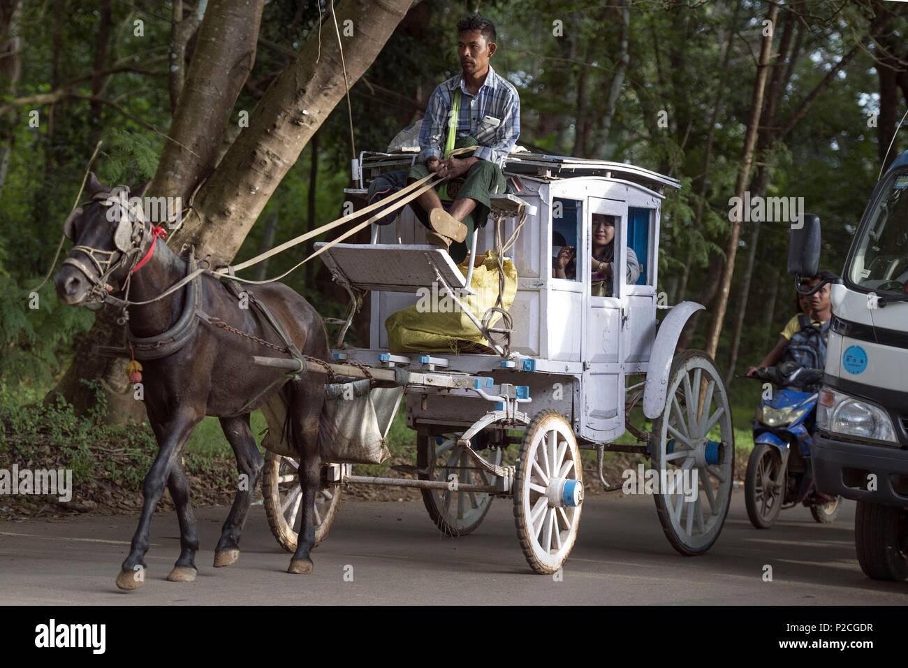Myanmar, Mandalay Division, Pyin Oo Lwin, Pferdewagen aus der Zeit des British Empire Stockfoto
