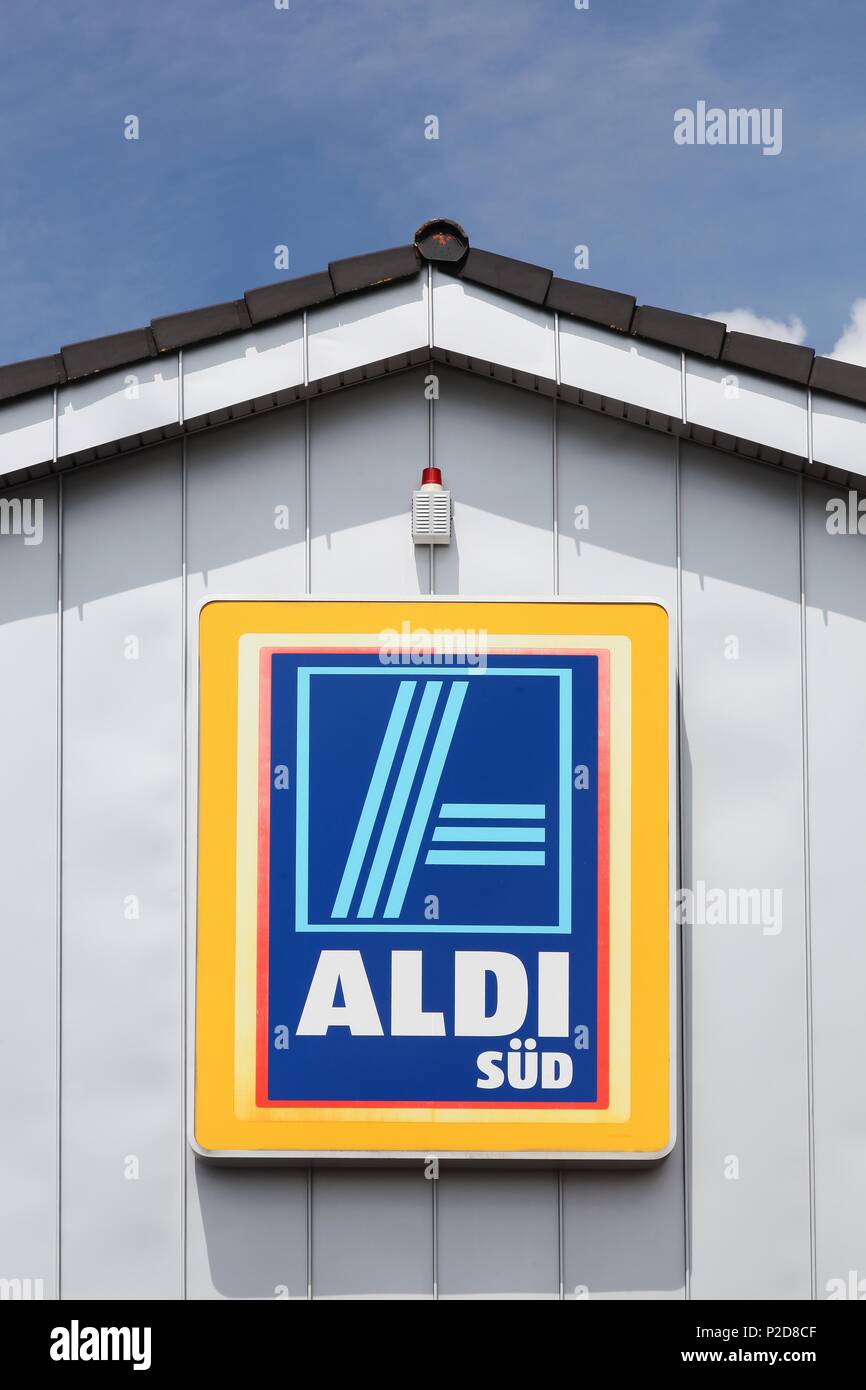 Blankenheim, Deutschland - 22. Juli 2017: Aldi Sud Logo auf eine Wand. Aldi ist einer der weltweit führenden Discounter Kette Stockfoto