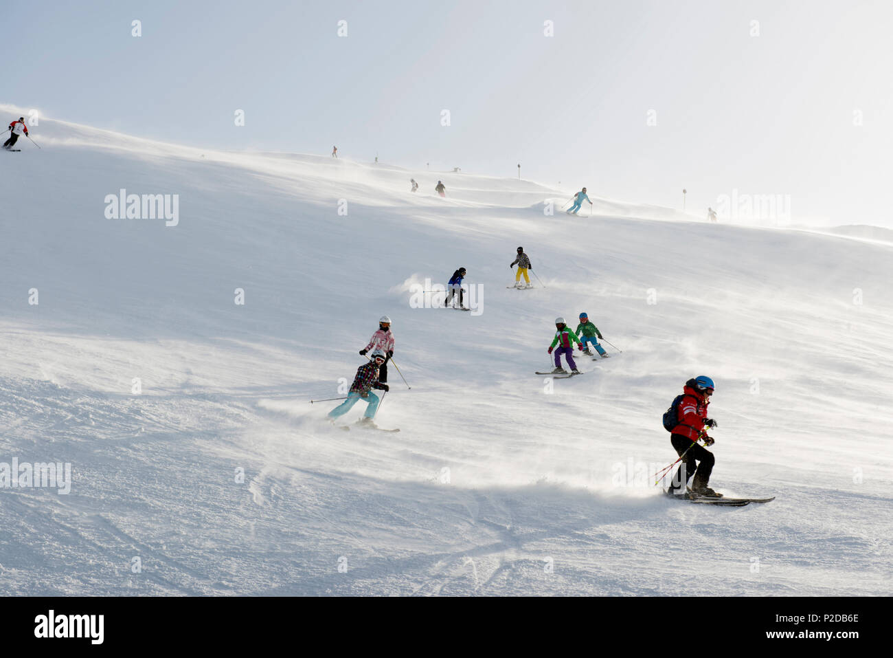 Skifahrer Schule, Warth-Schroecken Skigebiet, Bregenz, Vorarlberg, Österreich Stockfoto