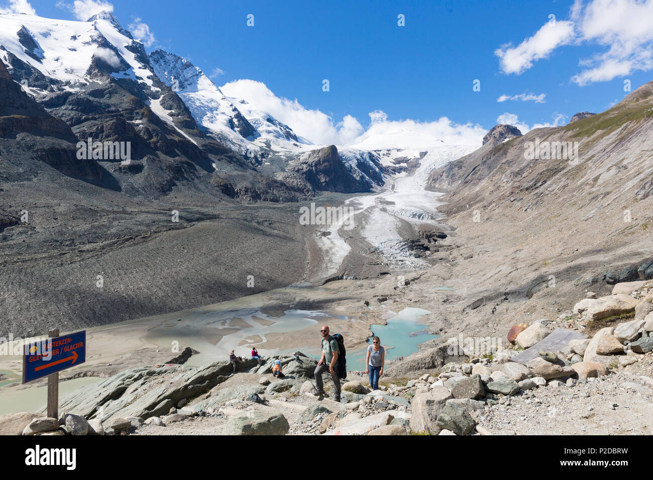 Großglockner 3798 m, Großglockner Hochalpenstraße, den höchsten Berg Österreichs, Glacier Retreat, Schmelzen, Klimawandel, Hoh Stockfoto