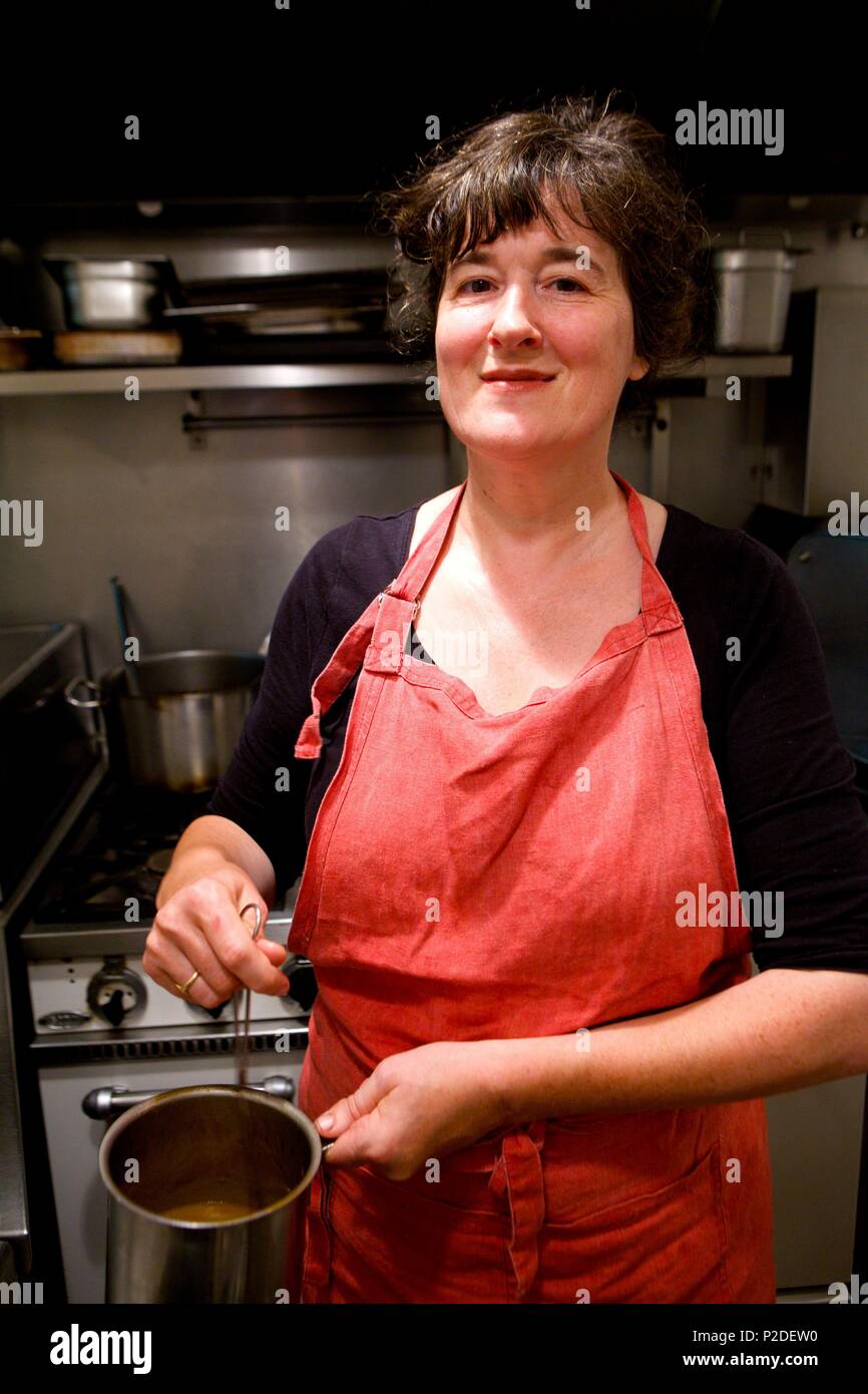Frankreich, Finistere, Iroise, Audierne, L'Auberge Restaurant, Jane Aufray Stockfoto
