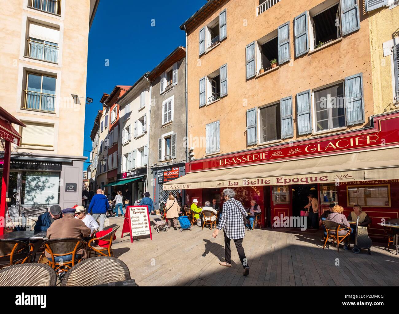 Frankreich, Hautes-Alpes, Lücke, Abteilungs- Kapital, Herbes Square Stockfoto