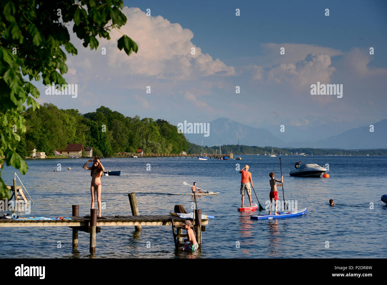 In der Nähe von Ambach am Starnberger See, Oberbayern, Bayern ... In der Nähe von Ambach am Starnberger See, Oberbayern, Bayern ...