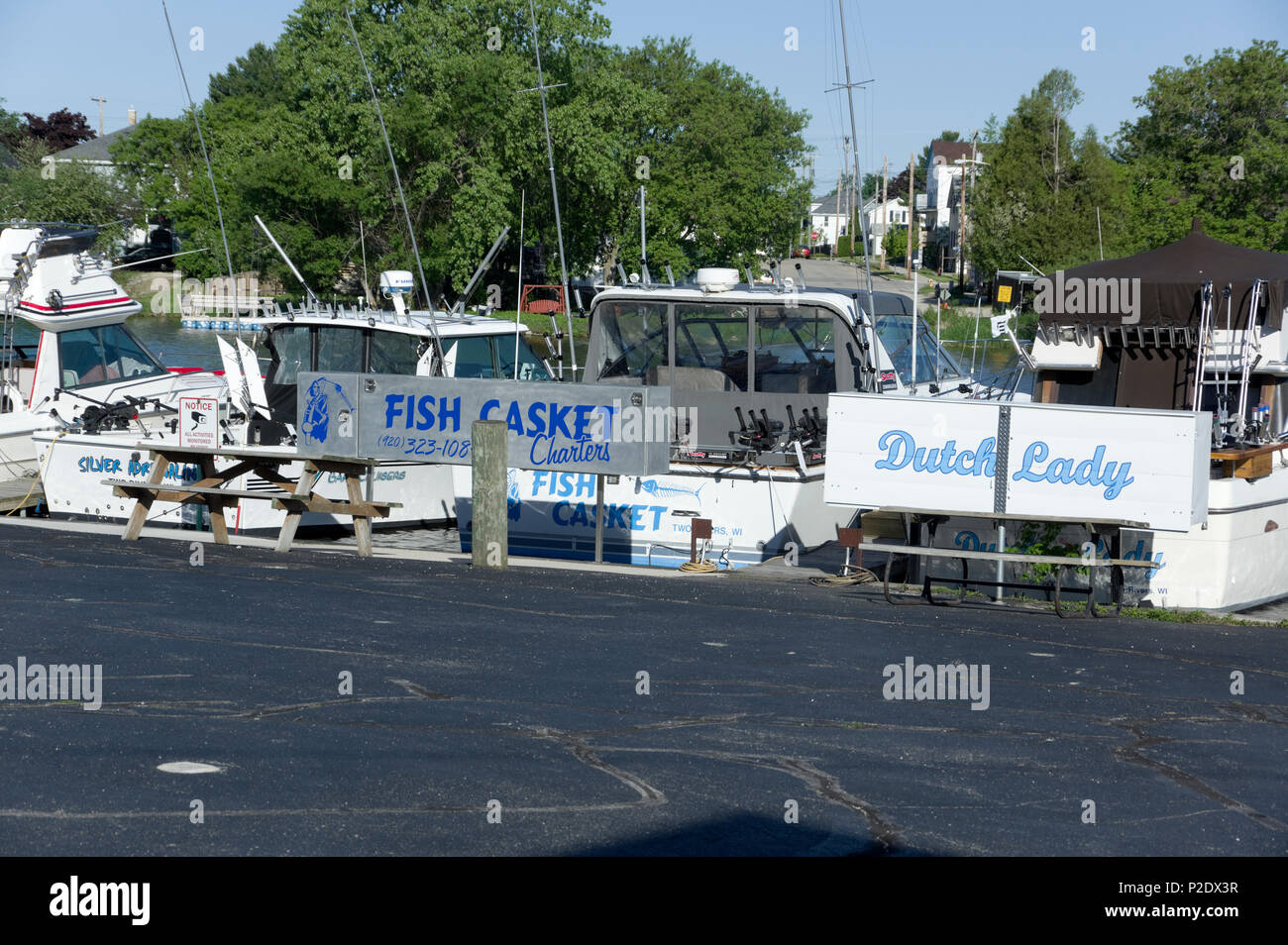 Lake Michigan Charter Angeln Boote bei zwei Flüssen, Wisconsin Stockfoto