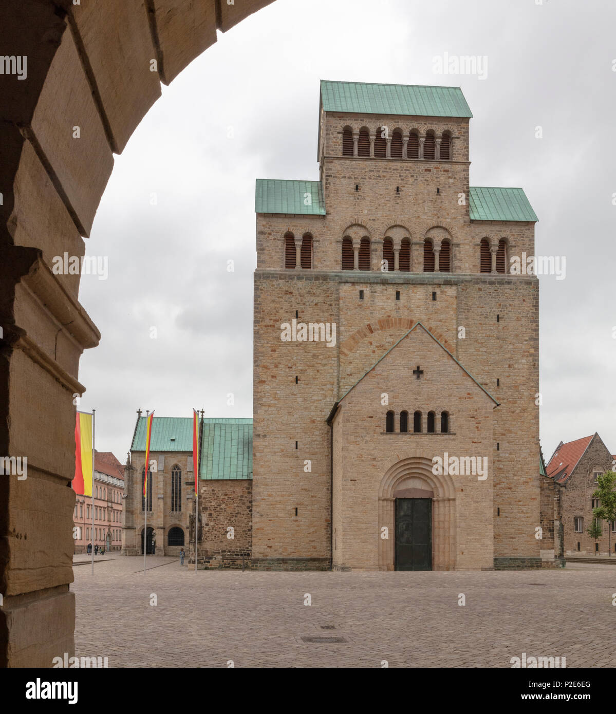 Ottonischen West vor der Hildesheimer Dom, Hildesheim, Deutschland Stockfoto