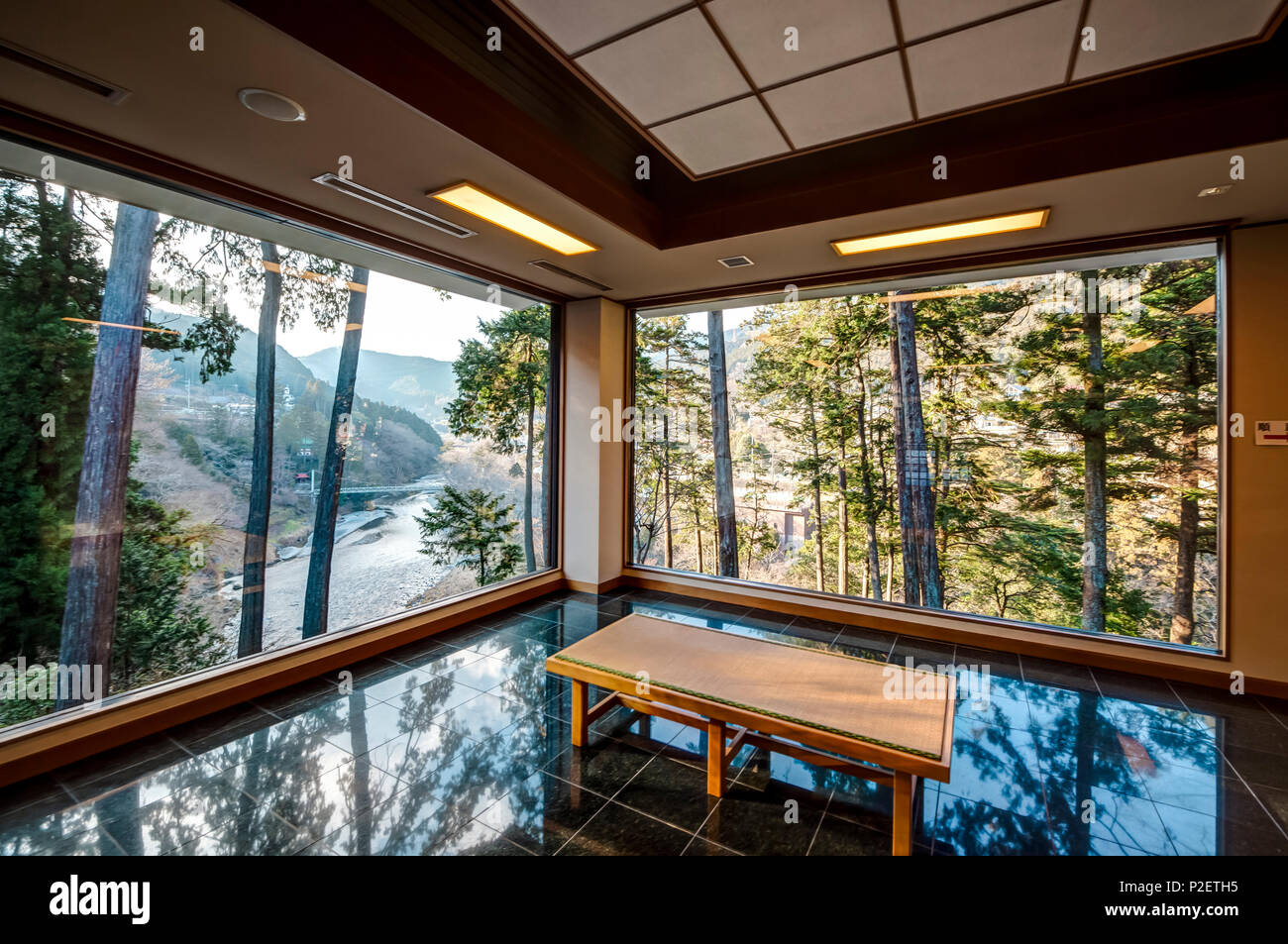 Museum Wartezimmer mit toller Aussicht, Yugimachi, Oume, Präfektur Tokio, Japan Stockfoto