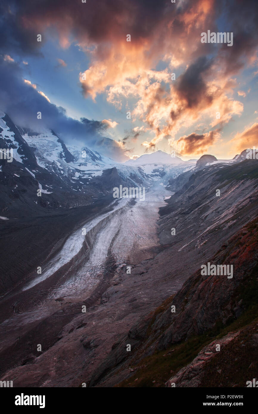 Sonnenuntergang, Johannisberg, Großglockner und Pasterze Glacier, Hohe Tauern, Nationalpark, Österreich Stockfoto