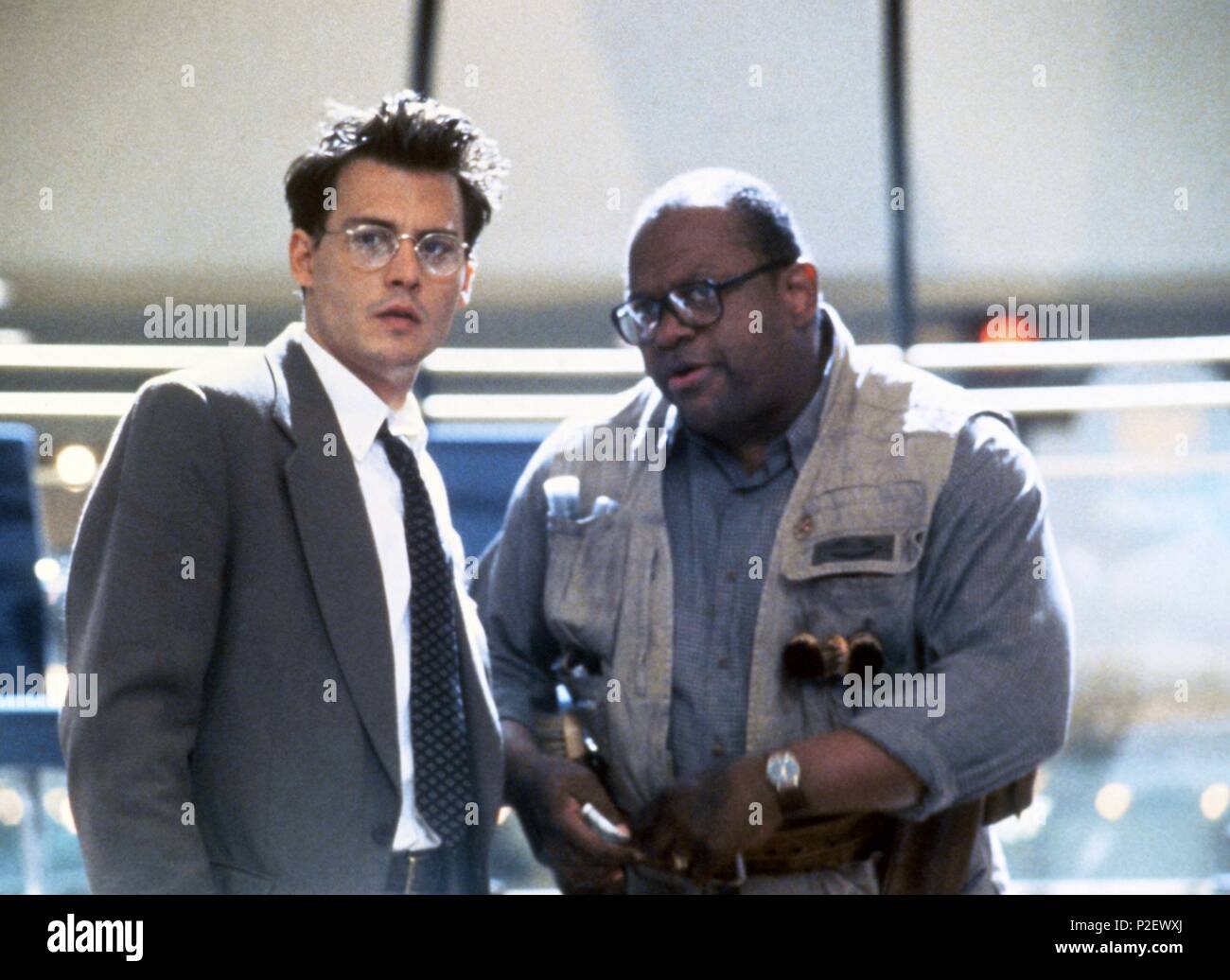 Original Film Titel: Einschnitt der Zeit. Englischer Titel: Einschnitt der Zeit. Regisseur: John BADHAM. Jahr: 1995. Stars: Charles S. Dutton; Johnny Depp. Quelle: Paramount Pictures/Album Stockfoto