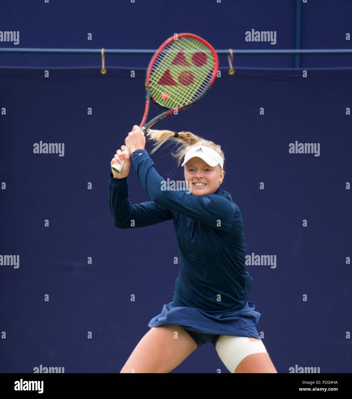 Manchester UK 15 Juni 2018 Harriet Dart (GB) in Aktion in Ihrem Viertelfinale gegen Ysaline Bonavebture (Belgien) an der Fuzion anzeigen 100 Manchester Trophäe gehalten an der Nördlichen Tennis und Squash Club in West Didsbury. Bonaventura gewinnt 6-4, 6-3. Quelle: John Fryer/Alamy leben Nachrichten Stockfoto