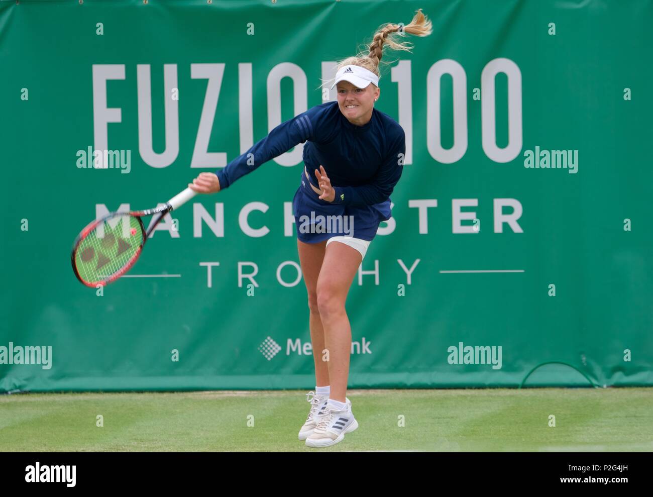 Manchester UK 15 Juni 2018 Harriet Dart (GB) in Aktion in Ihrem Viertelfinale gegen Ysaline Bonavebture (Belgien) an der Fuzion anzeigen 100 Manchester Trophäe gehalten an der Nördlichen Tennis und Squash Club in West Didsbury. Bonaventura gewinnt 6-4, 6-3. Quelle: John Fryer/Alamy leben Nachrichten Stockfoto