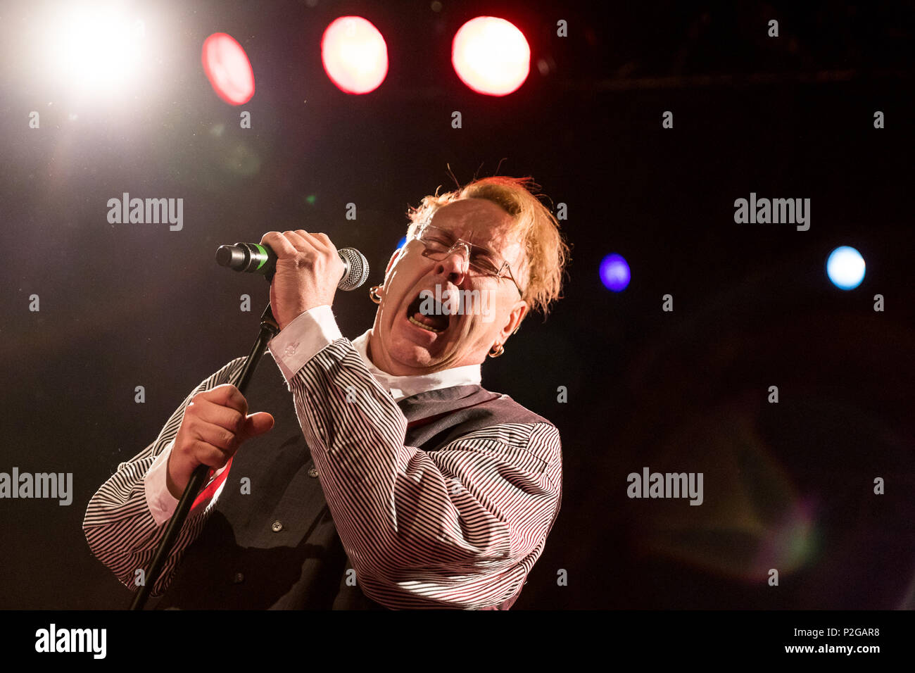 John lydon (a.k.a. Johnny Rotten) der öffentlichen Image Ltd. führt live auf der Bühne in der O2 Academy in Sheffield, Großbritannien, 15. Juni 2018. Stockfoto