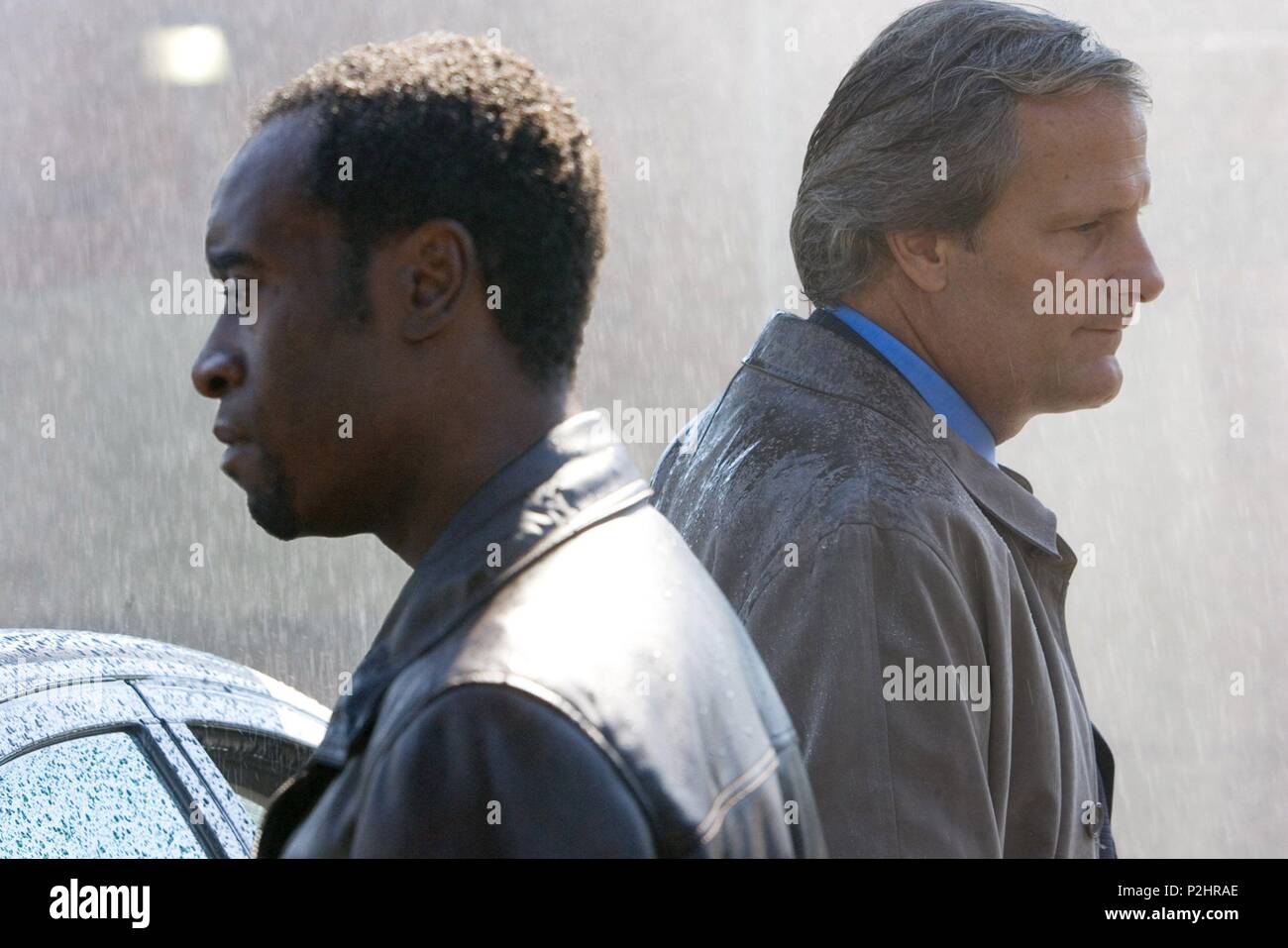 Original Film Titel: VERRÄTER. Englischer Titel: VERRÄTER. Regisseur: JEFFREY NACHMANOFF. Jahr: 2008. Stars: JEFF DANIELS; Don Cheadle. Credit: CRESCENDO PROD./HYDE PARK FILME/MANDEVILLE FILMS//RAFY / Album Stockfoto