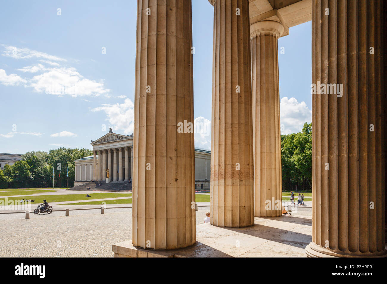 Königsplatz mit dem Bau der Staatlichen Sammlungen von Antiquitäten, staatlichen Antikensammlung, Museum für griechische, etruskische und Stockfoto