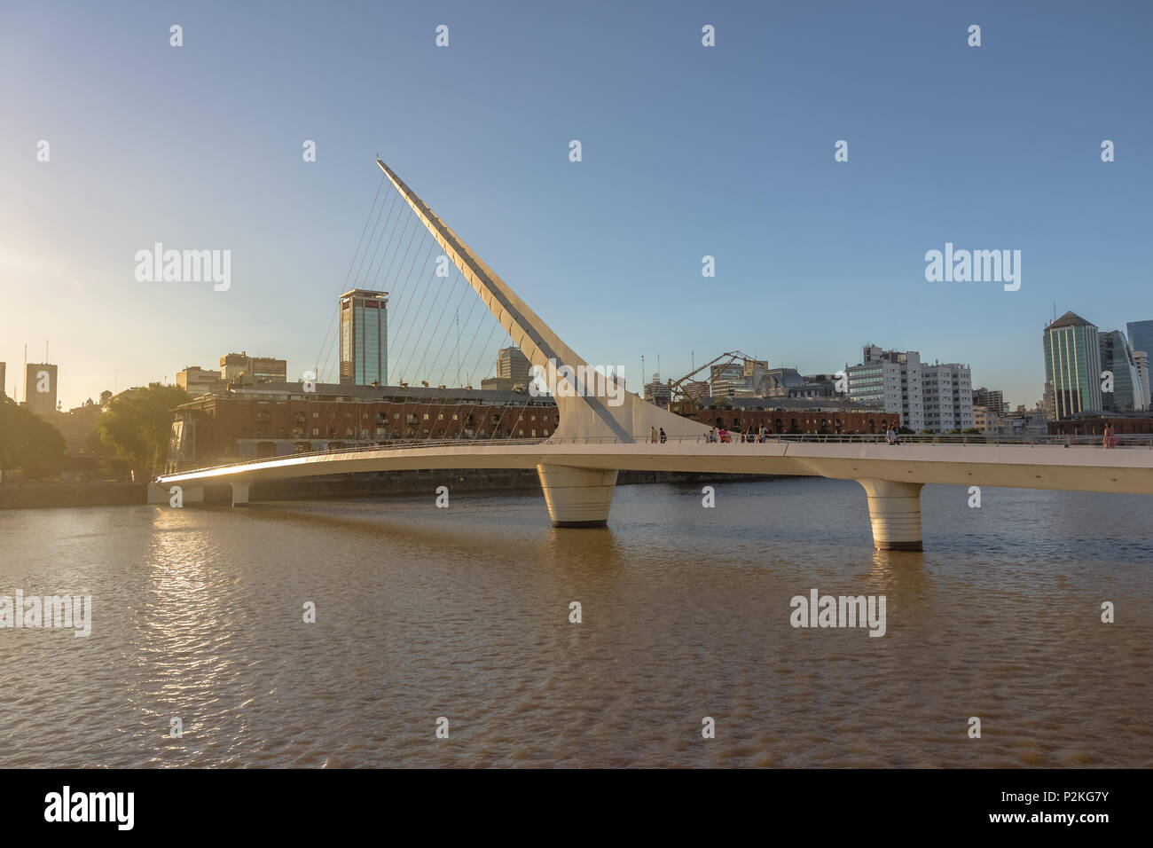Frauen Brücke (Puente de La Mujer) in Puerto Madero - Buenos Aires, Argentinien Stockfoto