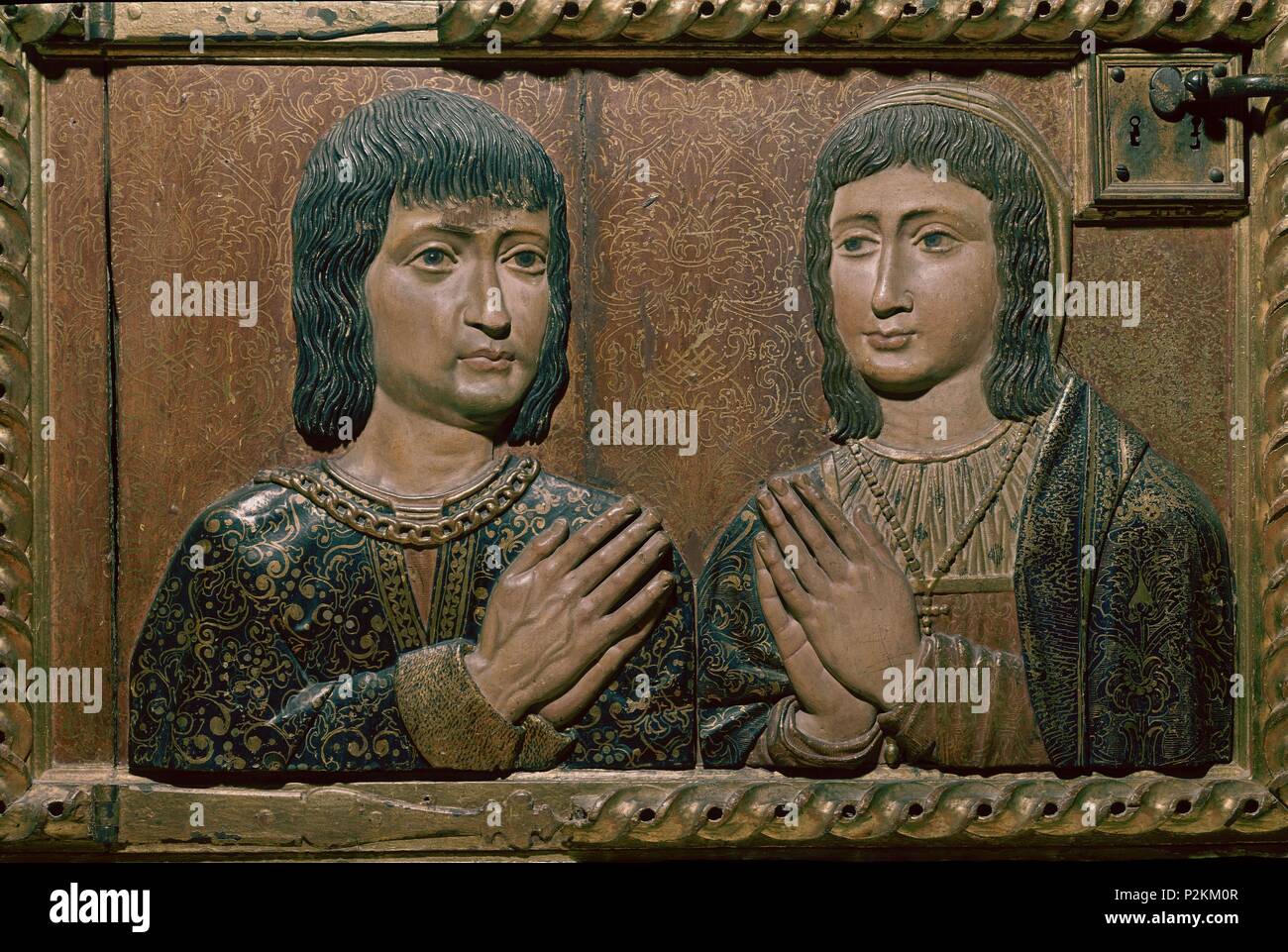 LOS REYES CATOLICOS - SIGLO XVII-RETABLO RELICARIO DEL ALTAR LATERAL DE LA CAPILLA REAL DE GRANADA. Autor: Alonso de Mena (1587-1646). Lage: CATEDRAL - Capilla Real - INTERIEUR, Granada, Spanien. Stockfoto