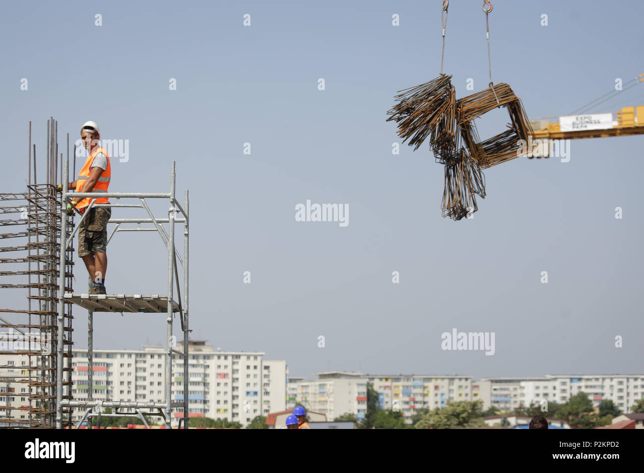 Bukarest, Rumänien - 14. JUNI 2018: die Arbeiter auf der Baustelle Stockfoto