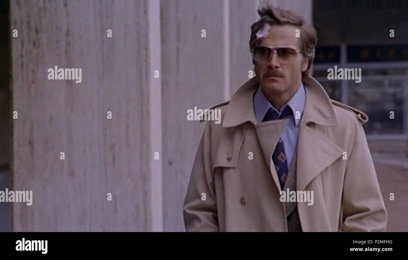 . Italiano: Screenshot del film il Cittadino si Ribella di Enzo G. Castellari (1974). 14. März 2011. Diese Datei fehlt, Informationen zum Autor. 40 il Cittadino si ribella - Franco Nero Stockfoto