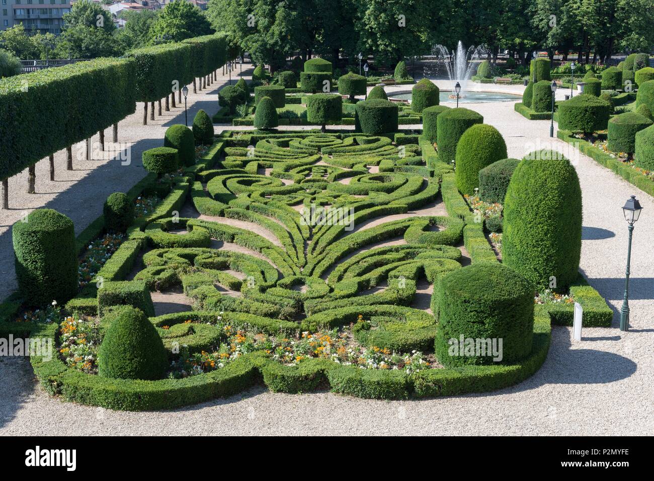 Frankreich, Tarn, Castres, Fleur de Lys aus dem Garten des Bischofs, entworfen von Le Nôtre, Bemerkenswerter Garten Stockfoto