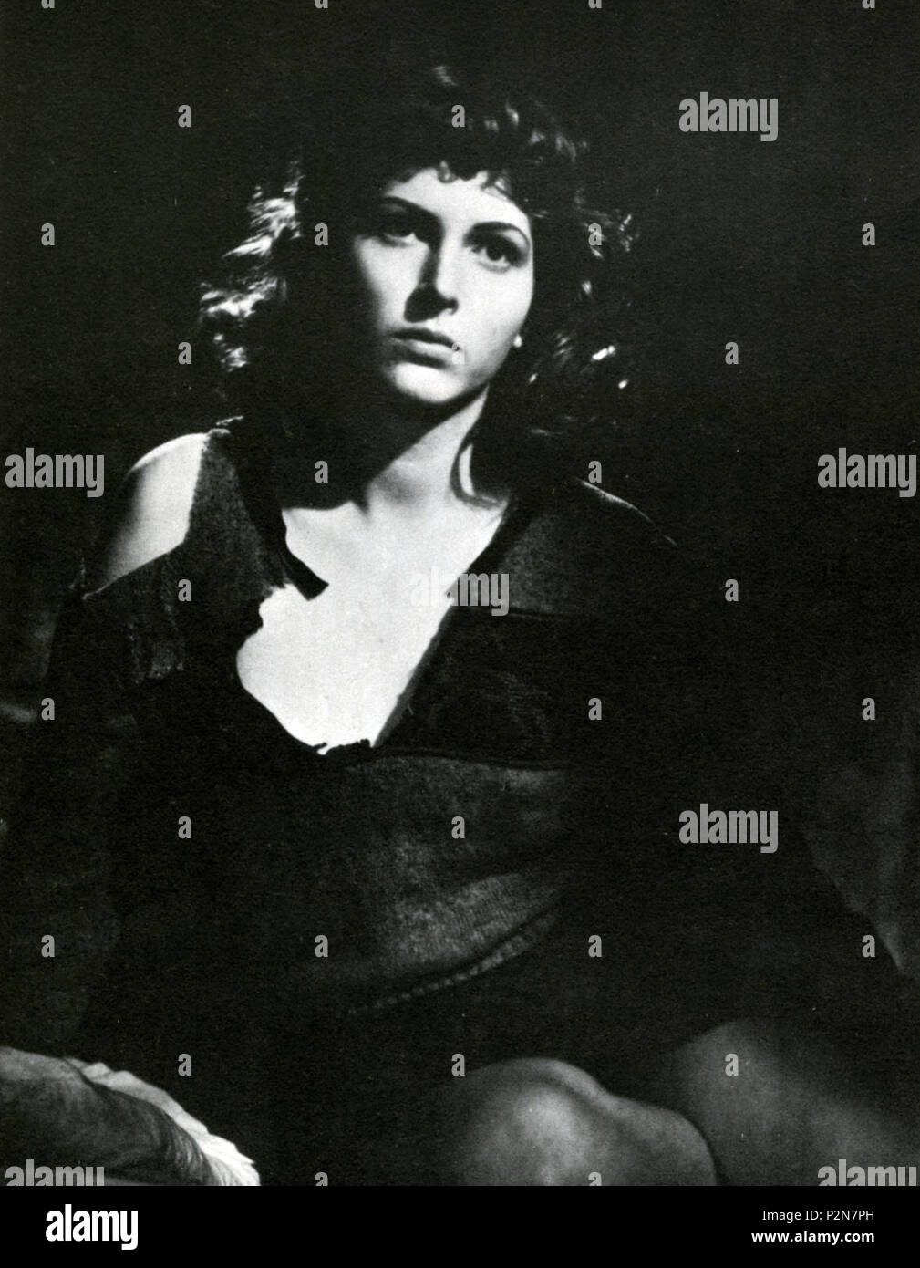 . 7/8-Screenshot aus dem Film tragische Jagd (1947) von Giuseppe De Santis. 1947. Indeciso42 an das italienische Projekt. 15 Carla Del Poggio 1948 Stockfoto