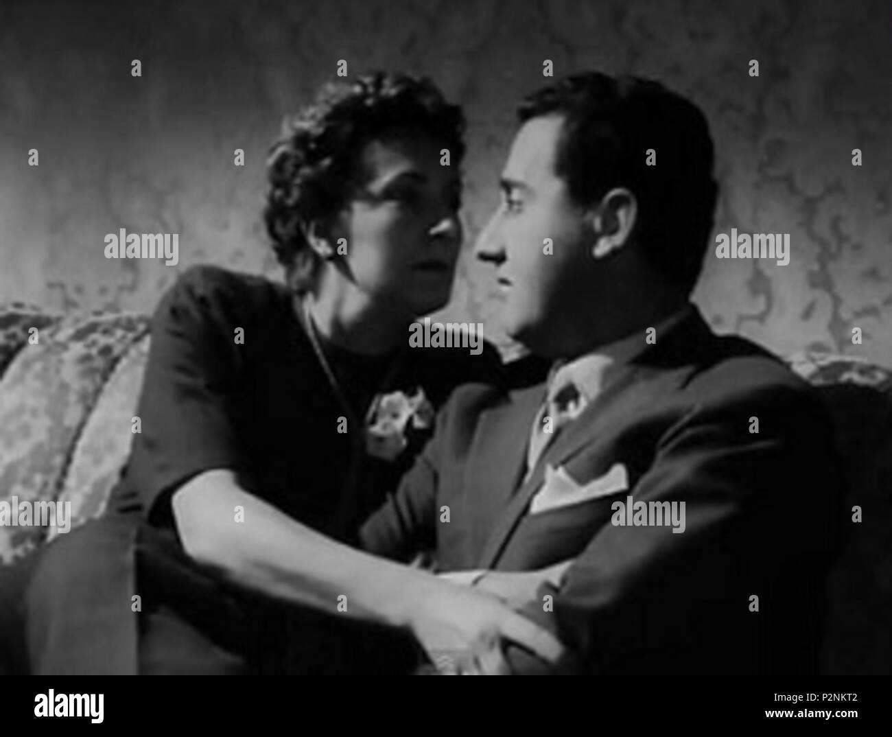 . Italiano: Screenshot del film Lo scapolo di Antonio Pietrangeli, 1955. Diese Datei fehlt, Informationen zum Autor. 48 Lo scapolo Stockfoto