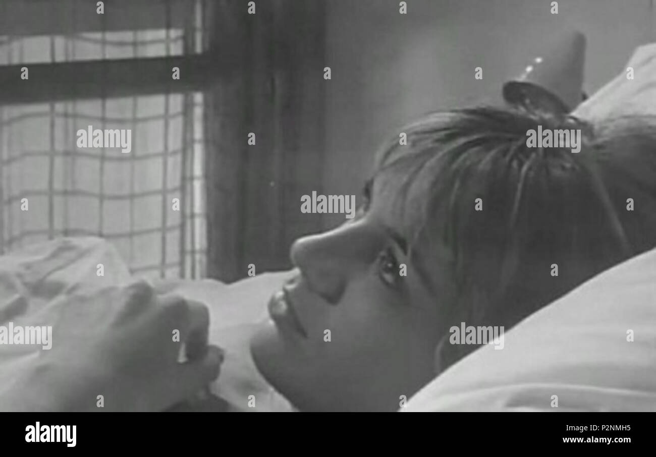 . Italiano: Screenshot del film La Parmigiana di Antonio Pietrangeli, 1963. 1963. Antonio Pietrangeli Pietrangel 46 La Parmigiana Stockfoto