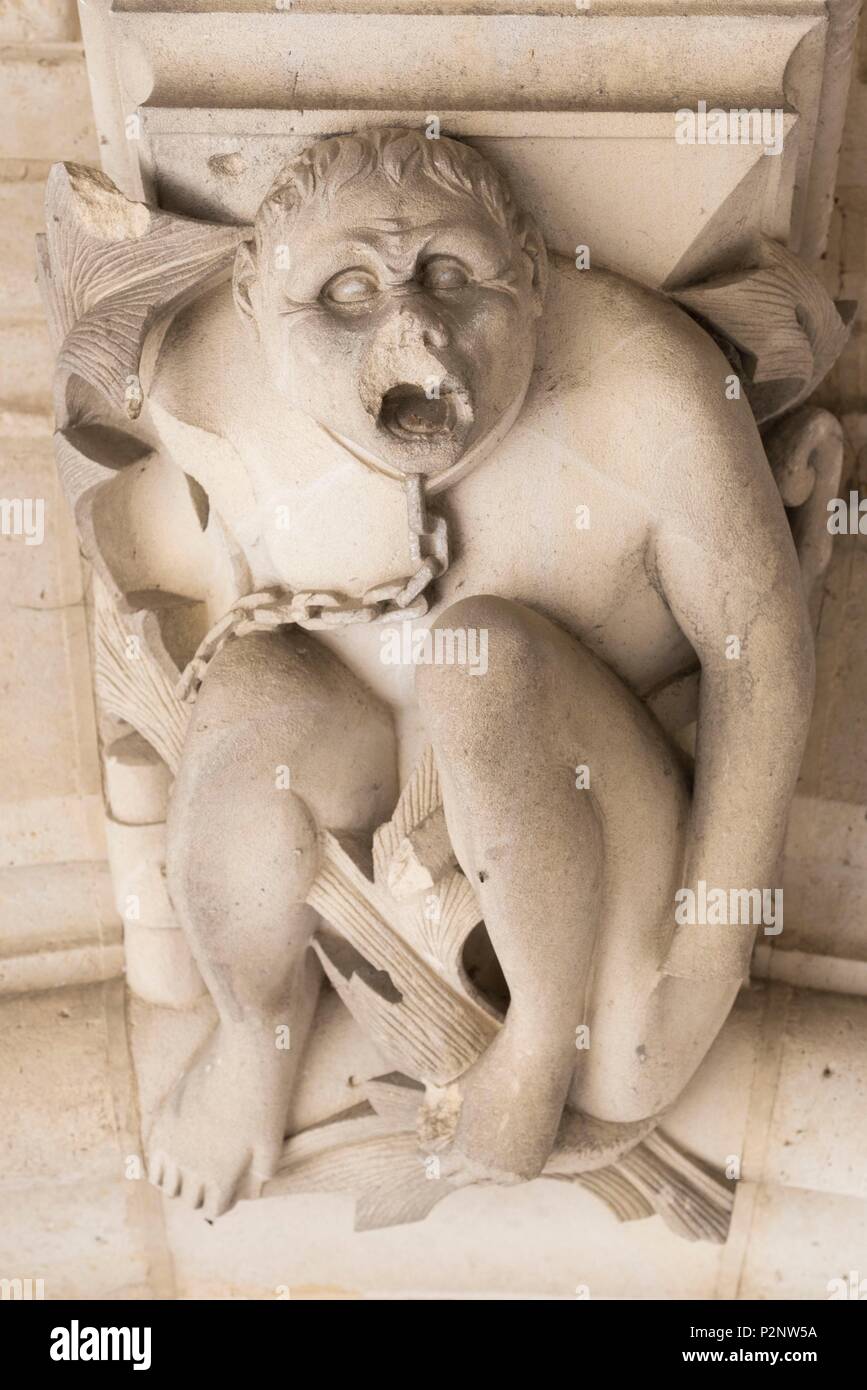 Frankreich, Oise, Pierrefonds, Schloss aus dem 14. Jahrhundert von Louis d'Orleans und von Viollet Le Duc im 19. Jahrhundert renoviert, geschnitzte Skulptur, Tier Stockfoto