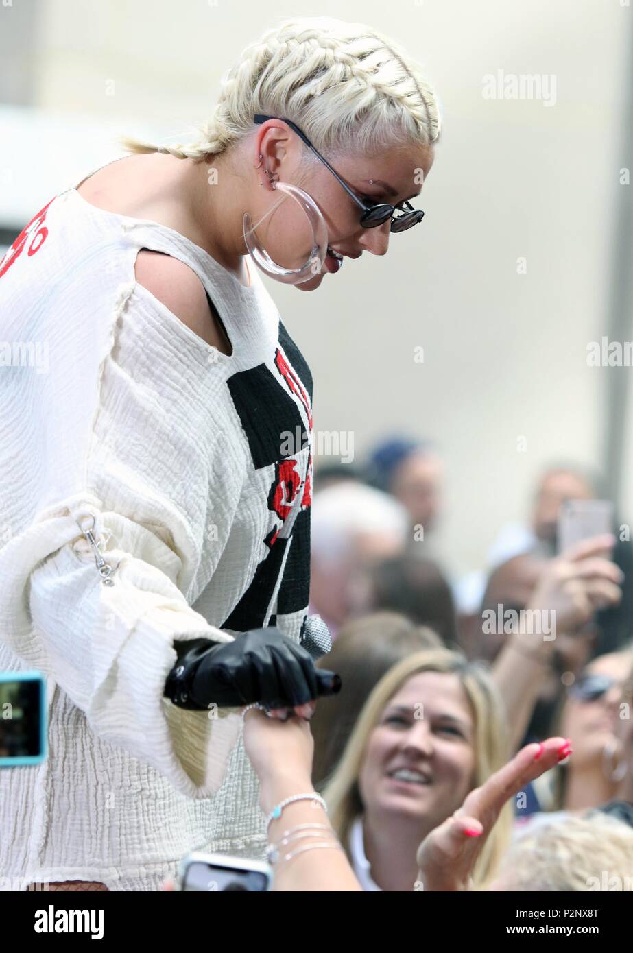 Christina Aguilera auf der NBC "Today Show" am Rockefeller Plaza 6-15 2018 Maggie Wilson/PHOTOlink.net Stockfoto