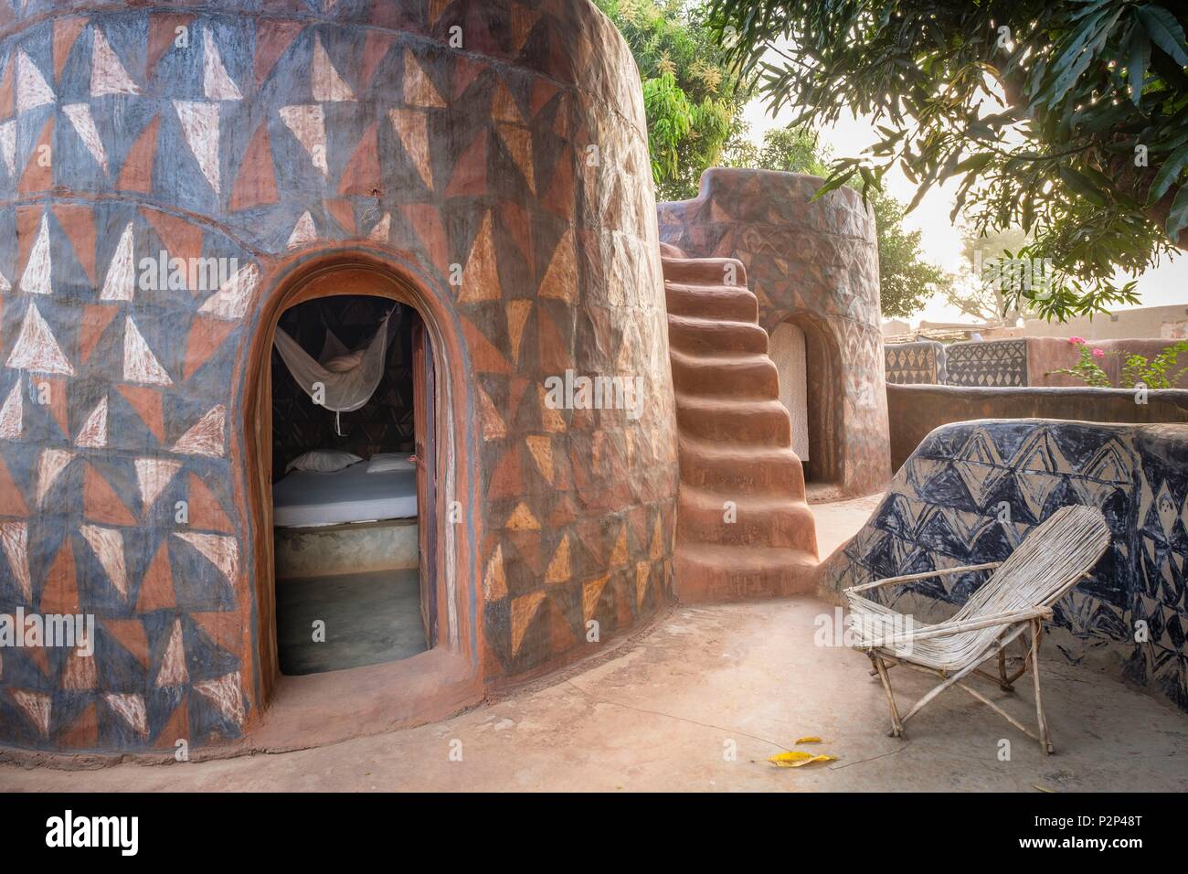 Burkina Faso, Center-Sud Region, Provinz Nahouri Kunkolo Tiebele, camp-inn mit typischen Kassena Architektur Stockfoto