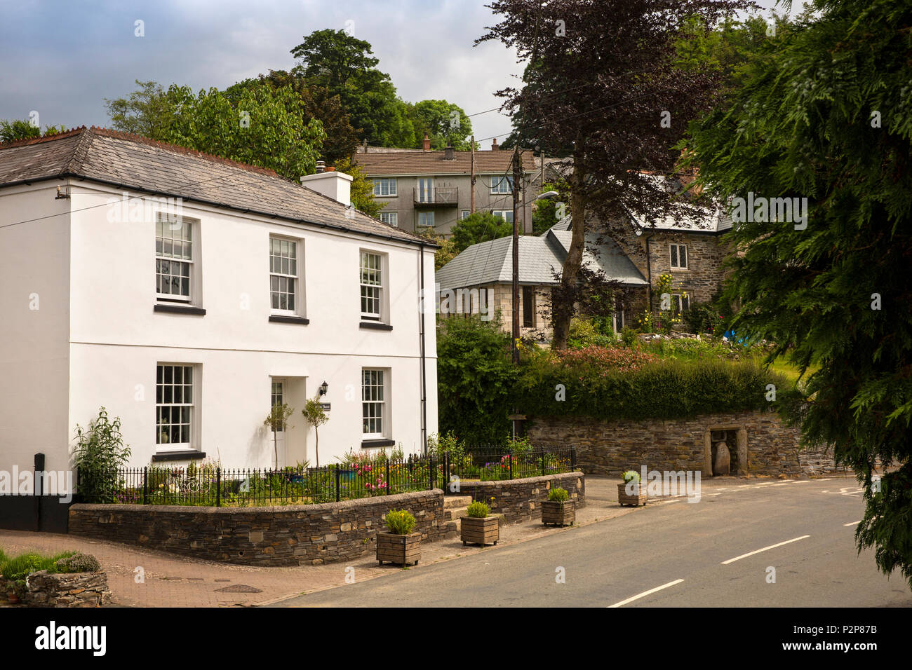 England, Cornwall, Bodmin Moor, St Neot, Tripp Hill, großes Haus im Dorfzentrum Stockfoto