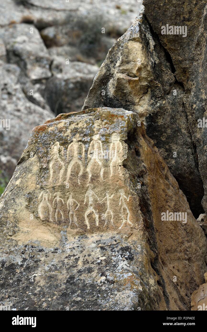 Aserbaidschan, Gobustan, Gobustan Nationalpark, Gobustan Rock Art Kulturlandschaft, Gruppe von Tänzern aus der Jungsteinzeit (6000 v. Chr.) Stockfoto