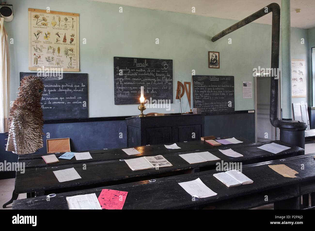 Frankreich, Cher, Berry, Epineuil le Fleuriel, Schule Haus der Grand Meaulnes in Hommage an Alain Fournier, französischer Schriftsteller, Klassenzimmer Stockfoto